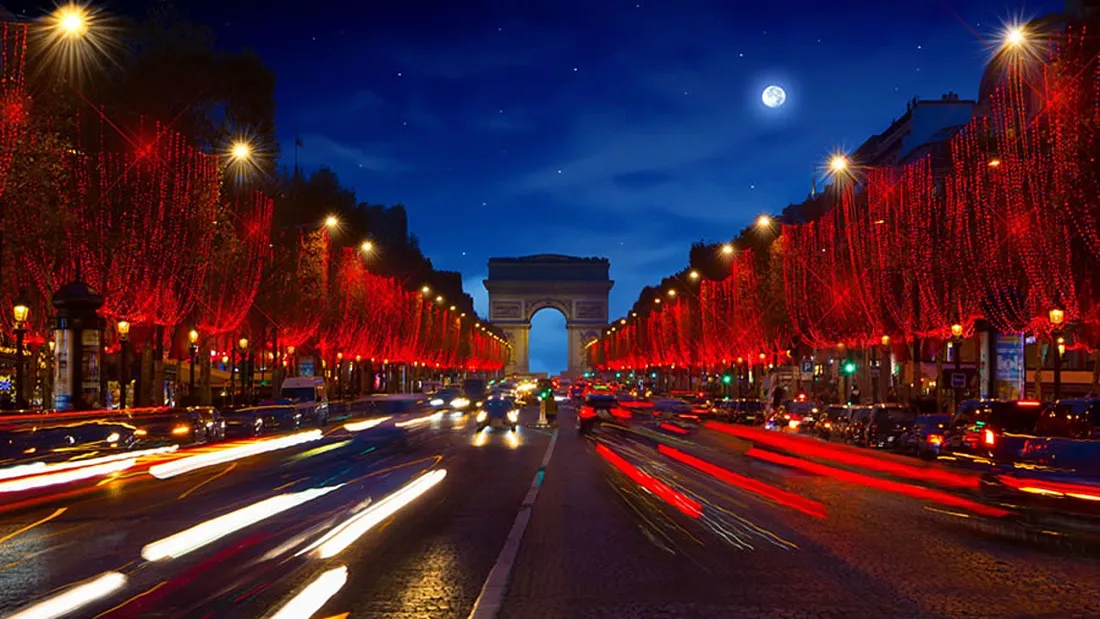 Contrôles et sécurité renforcés sur les Champs-Élysées pour les fêtes